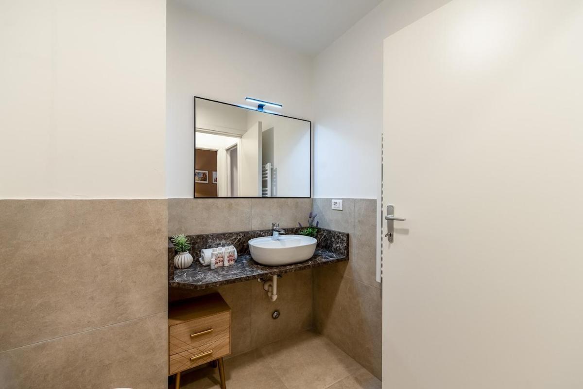 Authentic Private Flat 2 Min From Navigli Διαμέρισμα Μιλάνο Εξωτερικό φωτογραφία