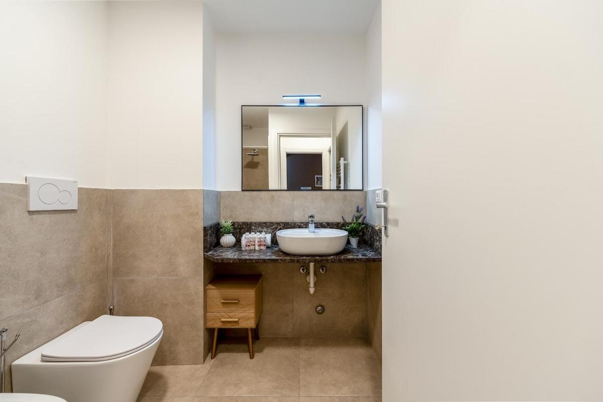 Authentic Private Flat 2 Min From Navigli Διαμέρισμα Μιλάνο Εξωτερικό φωτογραφία
